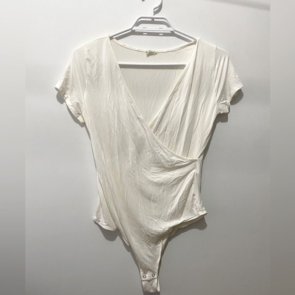 Garage low cut bodysuit white